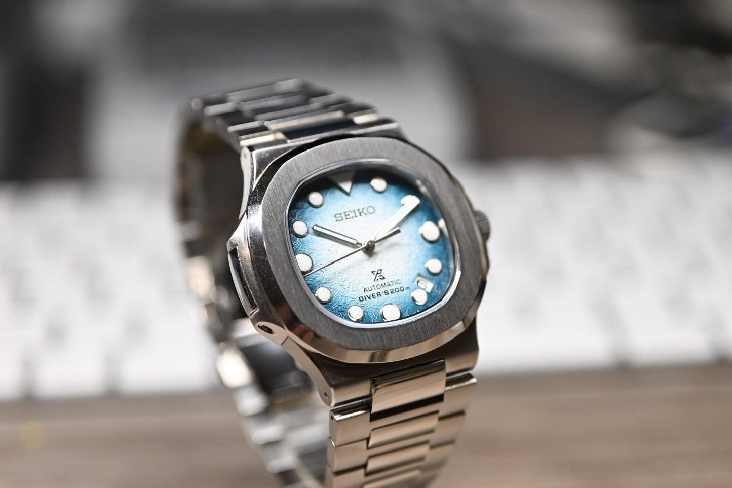 A. Polar nautilus (PRE ORDER)